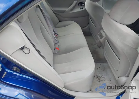 2007 Toyota Camry Le z USA, uszkodzony, nr VIN 4T1BE46K47U104905